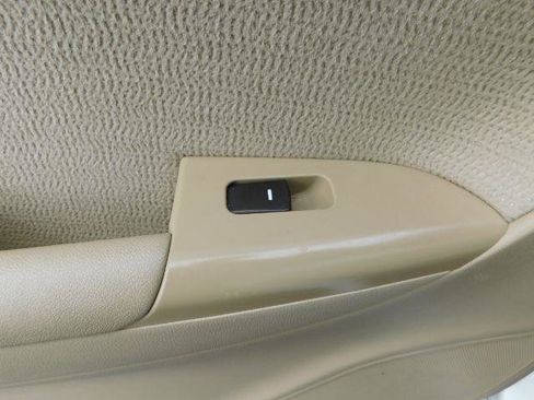 Used 2010 Hyundai Sonata GLS image 15