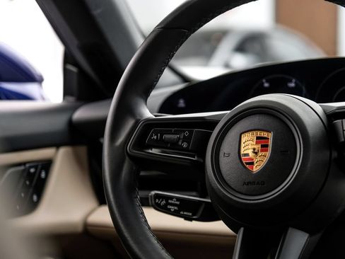 Used 2023 Porsche Taycan RWD image 22