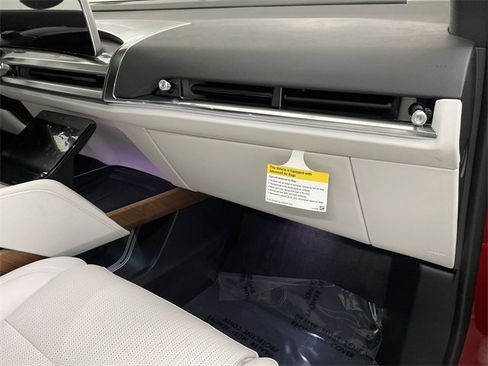 New 2026 Cadillac Vistiq Sport w/ LPO, Floor Liner Package image 26