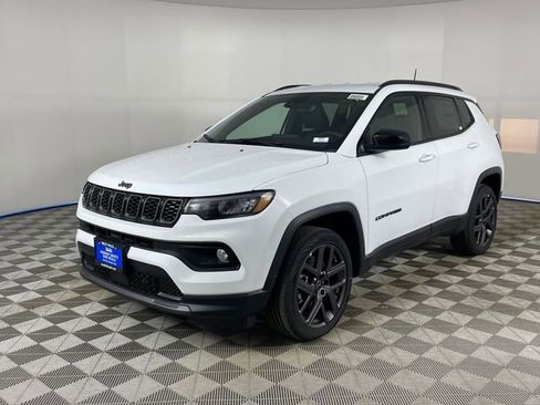 New 2026 Jeep Compass Latitude AWD/4WD image 1