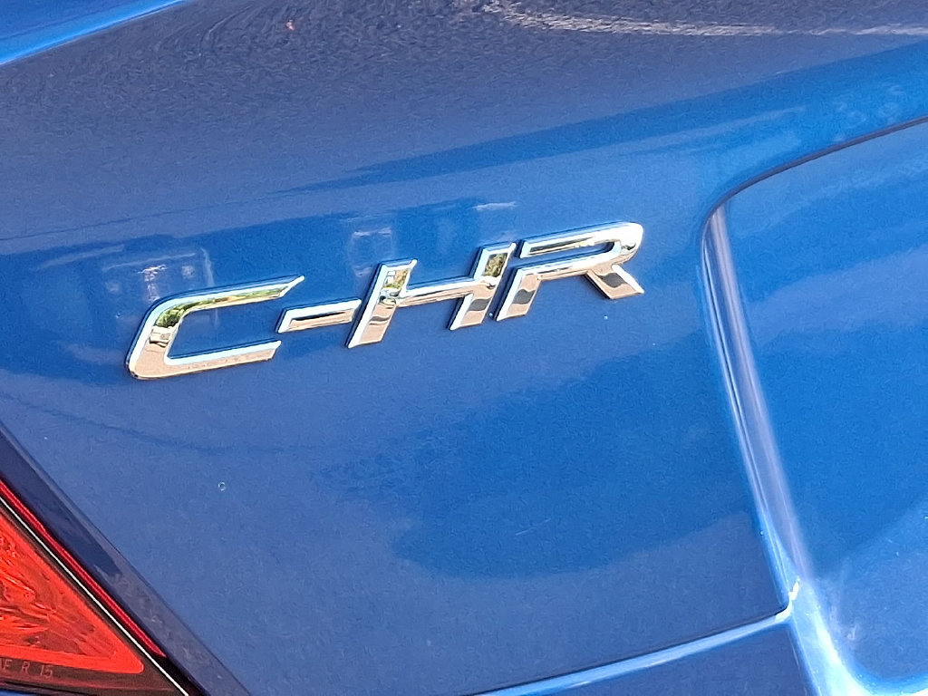 Certified 2020 Toyota C-HR LE FWD image 30