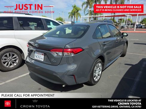 Used 2026 Toyota Corolla LE FWD image 3