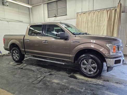 Used 2018 Ford F150 XLT w/ Equipment Group 302A Luxury image 6