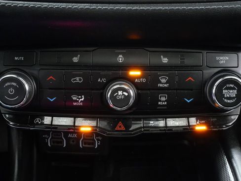 Used 2021 Dodge Durango GT image 18