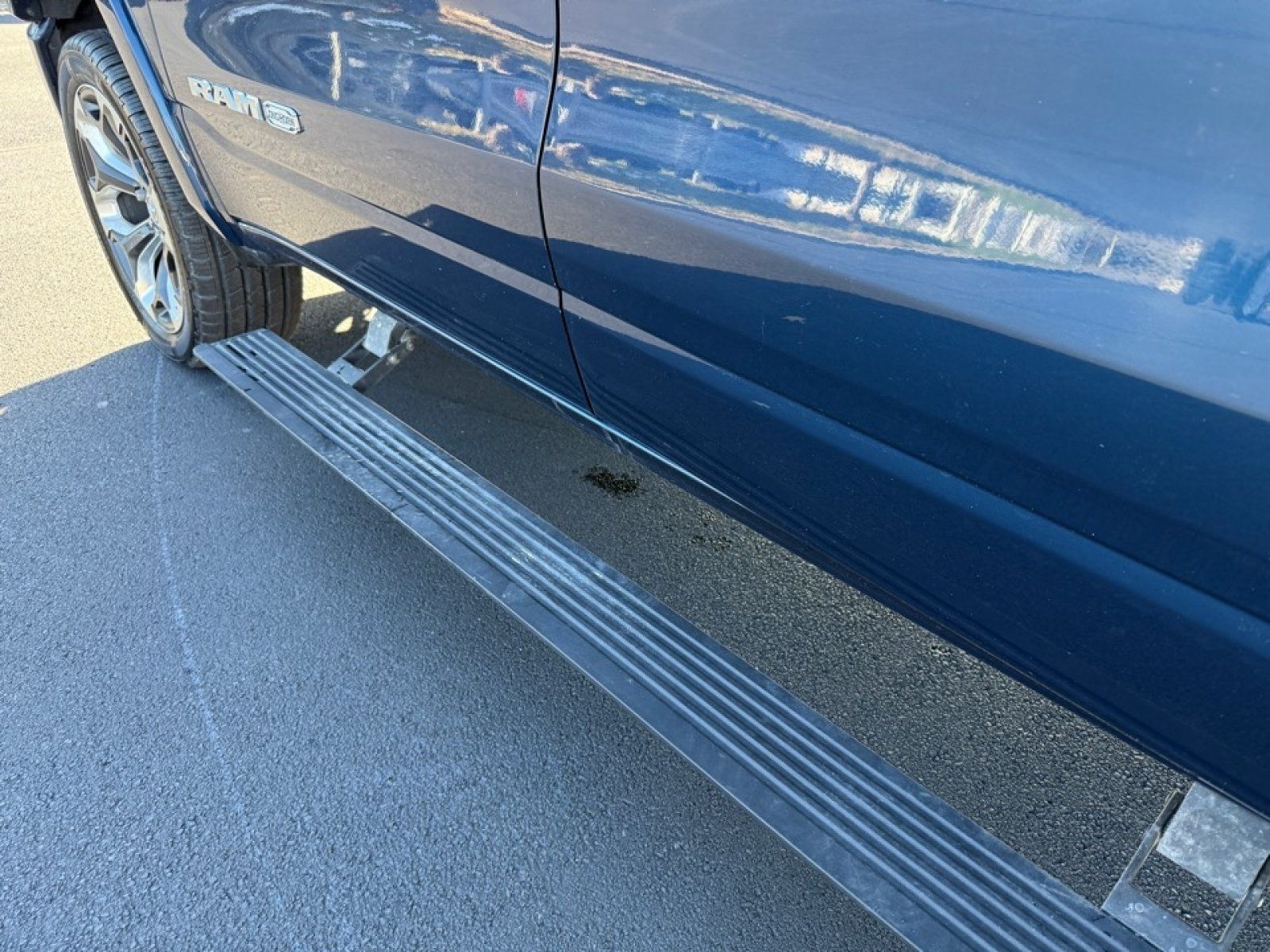 Used 2022 RAM 1500 Limited AWD/4WD image 40