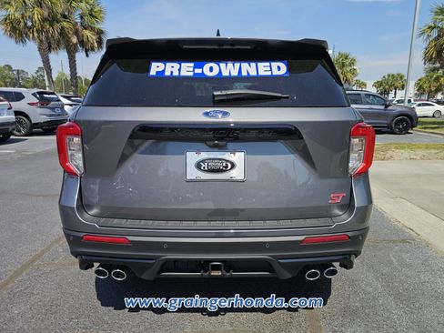 Used 2024 Ford Explorer ST w/ Equipment Group 401A image 4