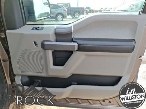 Used 2019 Ford F150 XLT w/ XTR Package AWD/4WD image 8