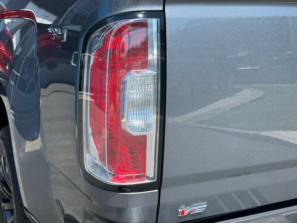 Used 2022 GMC Canyon Elevation w/ Driver Alert Package AWD/4WD image 10