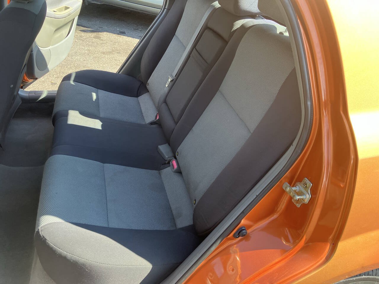 Used 2006 Suzuki Reno FWD image 28