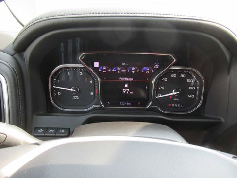 Used 2023 GMC Sierra 2500 Denali w/ Technology Package AWD/4WD image 40