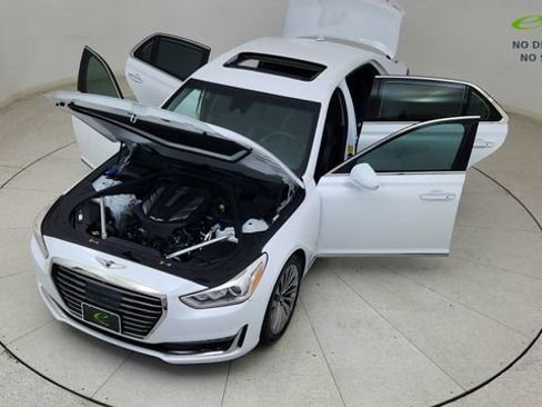 Used 2019 Genesis G90 3.3T Premium RWD image 83