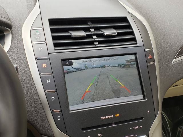 Used 2015 Lincoln MKZ w/ Equipment Group 102A Reserve FWD image 23