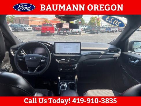 Used 2023 Ford Escape ST-Line w/ Tech Pack #1 AWD/4WD image 17