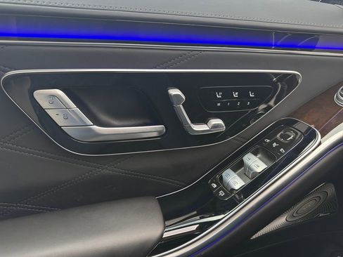 Used 2024 Mercedes-Benz Maybach S 580 4MATIC image 17