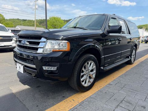 Used 2017 Ford Expedition EL Limited AWD/4WD image 4