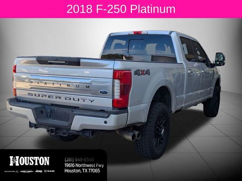 Used 2018 Ford F250 Platinum w/ Platinum Ultimate Package image 2