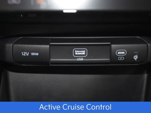 New 2025 Kia Niro EX FWD image 19