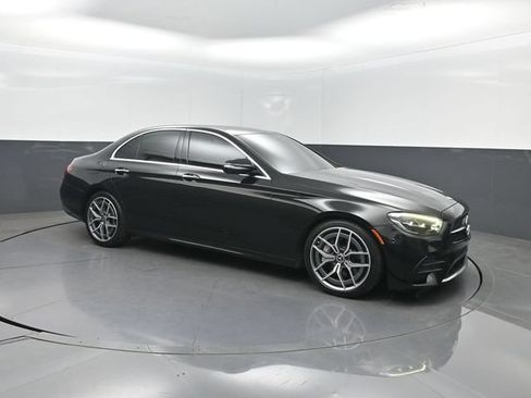 Used 2021 Mercedes-Benz E 350 Sedan image 34