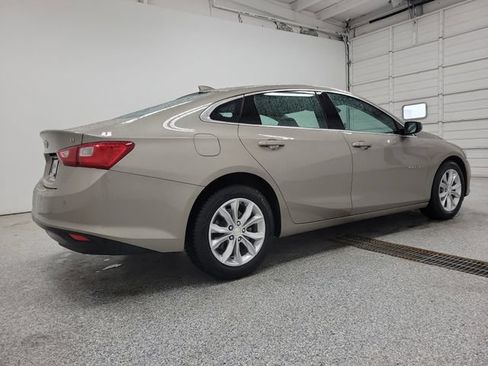 Used 2024 Chevrolet Malibu LT FWD image 3