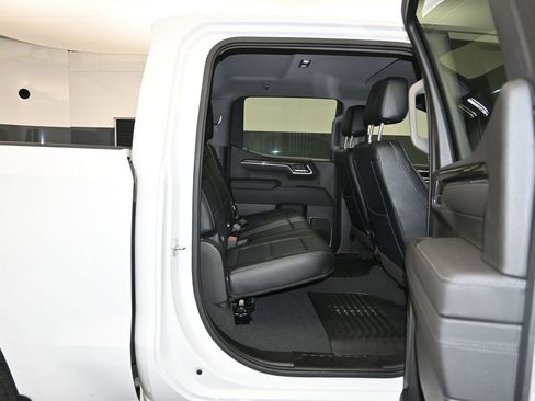 Used 2022 Chevrolet Silverado 1500 RST w/ Z71 Off-Road Package image 25