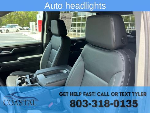 Used 2025 GMC Sierra 1500 SLT AWD/4WD image 11