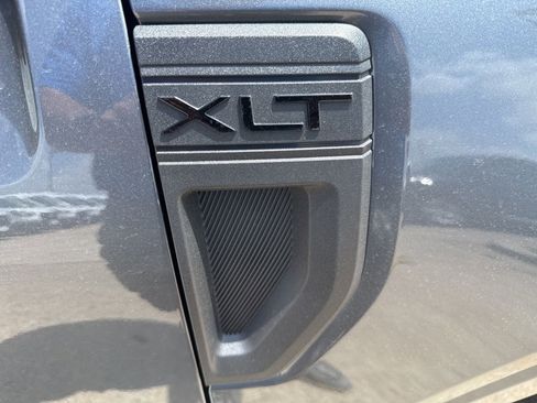 Used 2025 Ford Maverick XLT w/ Black Appearance Package image 17