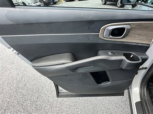 Used 2022 Kia Sorento X-Line EX image 21