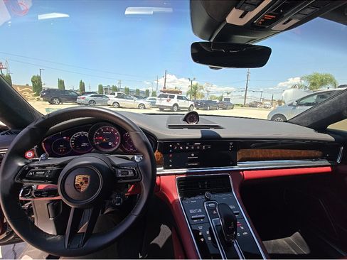 Used 2022 Porsche Panamera Turbo S Executive AWD/4WD image 12
