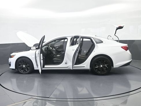 Used 2024 Chevrolet Malibu LT FWD image 70