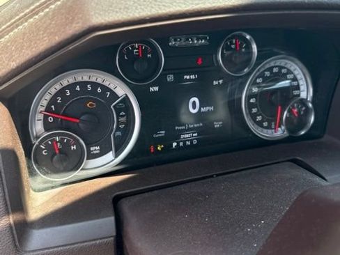 Used 2016 RAM 1500 Laramie w/ Convenience Group RWD image 10