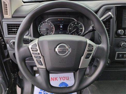 Used 2022 Nissan Titan S w/ S Utility Package image 9