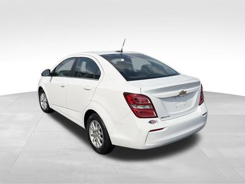 Used 2020 Chevrolet Sonic LT w/ Convenience Package FWD image 5