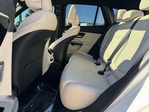 Certified 2023 Mercedes-Benz GLC 300 4MATIC image 16