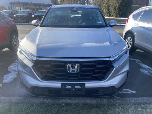 Used 2024 Honda CR-V LX image 2