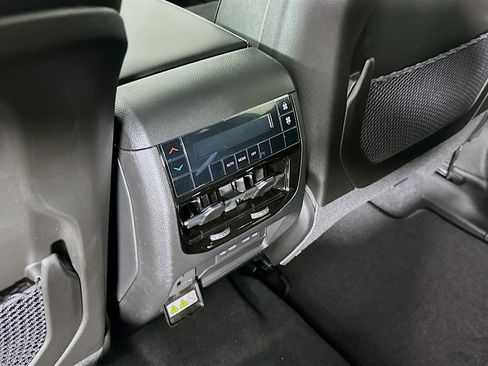 New 2026 Jeep Grand Cherokee L 4WD image 34