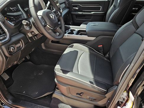 New 2026 RAM 2500 Laramie w/ Night Edition AWD/4WD image 13