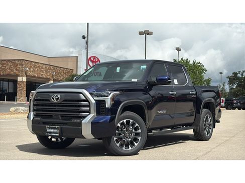 New 2026 Toyota Tundra Limited AWD/4WD image 31