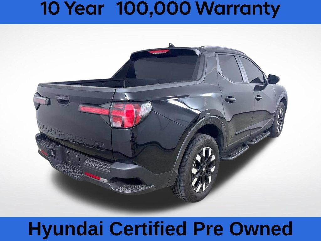 Used 2025 Hyundai Santa Cruz SEL FWD image 3