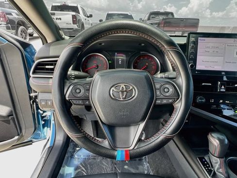 Used 2022 Toyota Camry TRD w/ TRD Package w/JBL Audio FWD image 16