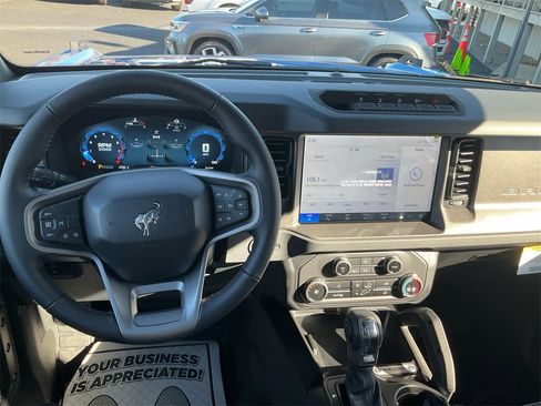 New 2025 Ford Bronco Big Bend w/ Black Diamond Package image 27