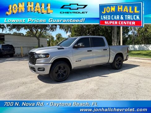 Used 2025 RAM 1500 Big Horn AWD/4WD image 2
