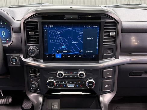 Used 2025 Ford F150 Lariat AWD/4WD image 27