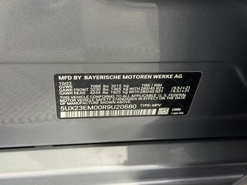 Used 2024 BMW X7 xDrive40i w/ Executive Package AWD/4WD image 25