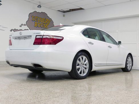 Used 2008 Lexus LS 460 image 7