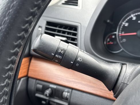 Used 2014 Subaru Outback 2.5i Limited w/ Moonroof Package image 16