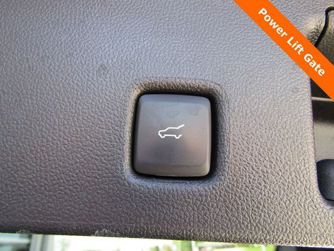 Used 2024 Ford Escape ST-Line w/ Cold Weather Package FWD image 18
