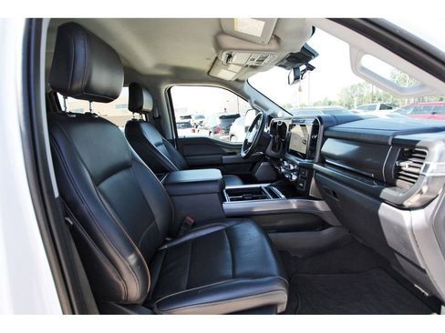 Used 2025 Ford F350 Lariat AWD/4WD image 26