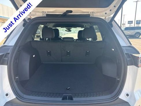Used 2025 Chevrolet Equinox LT w/ Convenience Package II FWD image 15