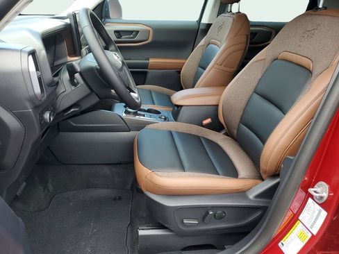 New 2025 Ford Bronco Sport Outer Banks image 15