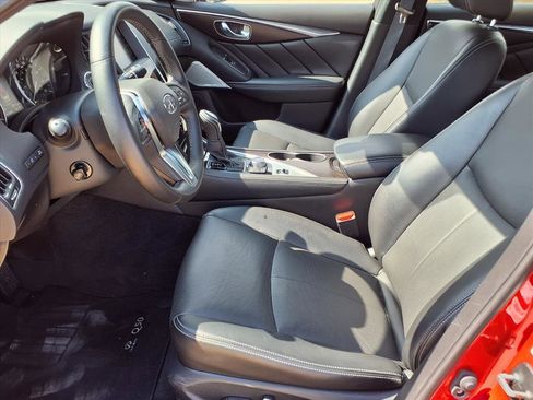 Used 2024 INFINITI Q50 Sensory image 14